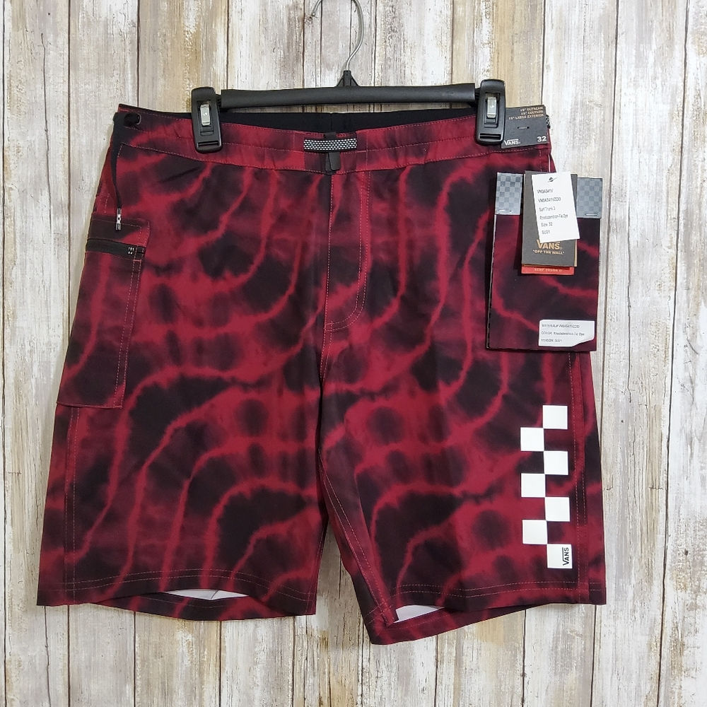 Vans Surf Trunk 3  Size 32 Outseam 19" Rhododendron Tie Dye